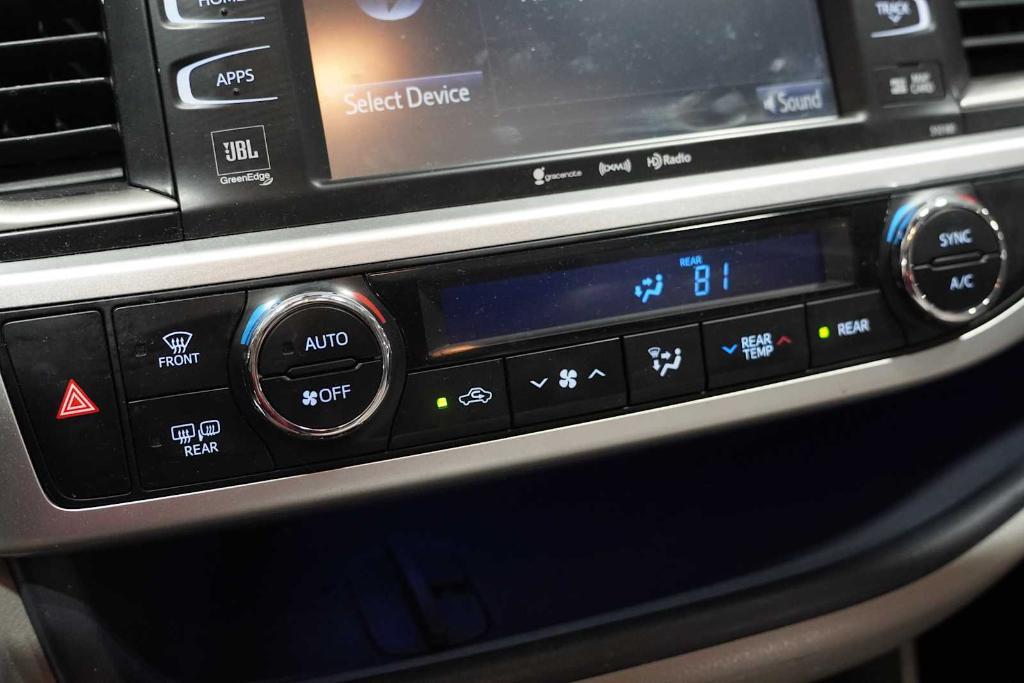 used 2018 Toyota Highlander car, priced at $23,989