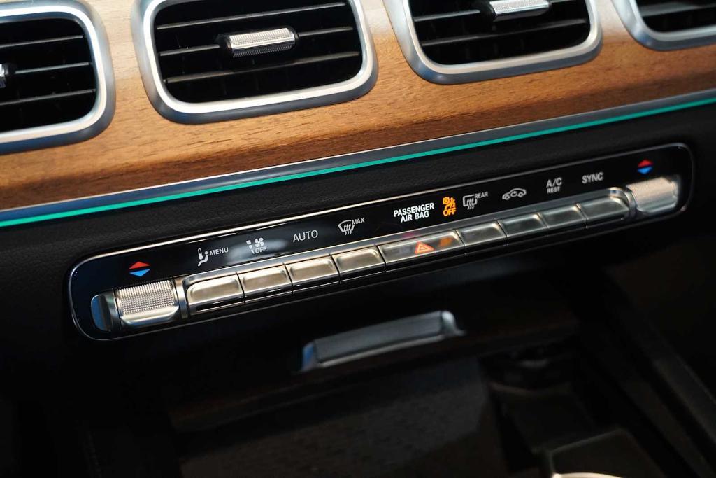 used 2021 Mercedes-Benz GLE 350 car, priced at $35,988