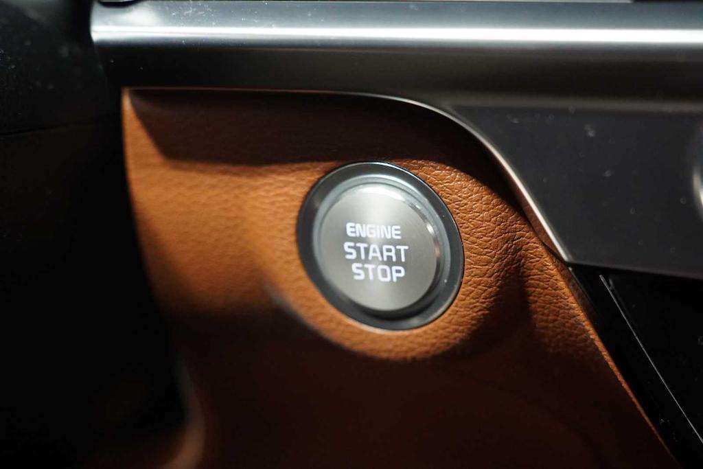 used 2023 Kia Telluride car, priced at $37,988