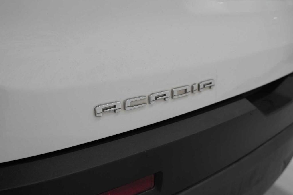 used 2023 GMC Acadia car, priced at $30,783