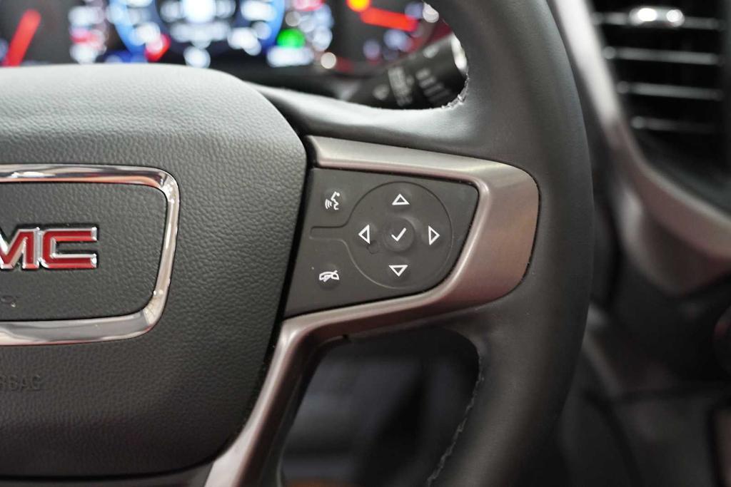 used 2023 GMC Acadia car, priced at $30,783