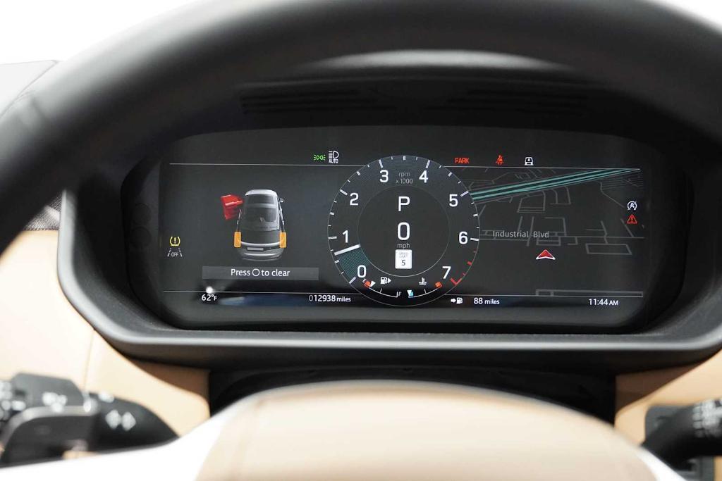 used 2025 Land Rover Discovery car, priced at $73,989