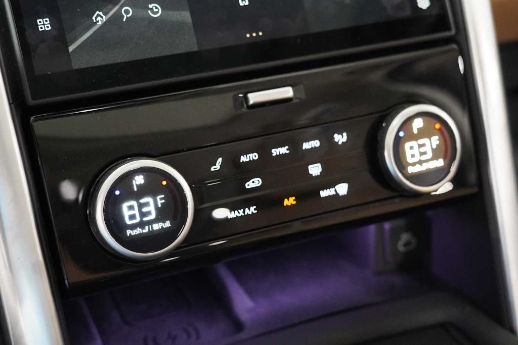 used 2025 Land Rover Discovery car, priced at $73,989