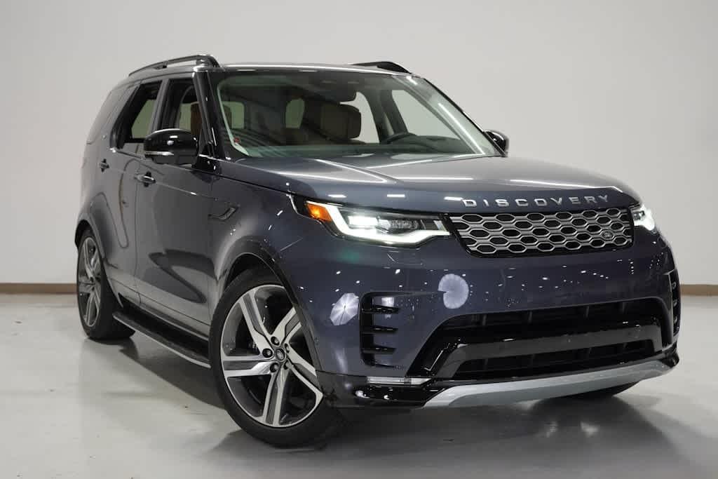 used 2025 Land Rover Discovery car, priced at $73,989