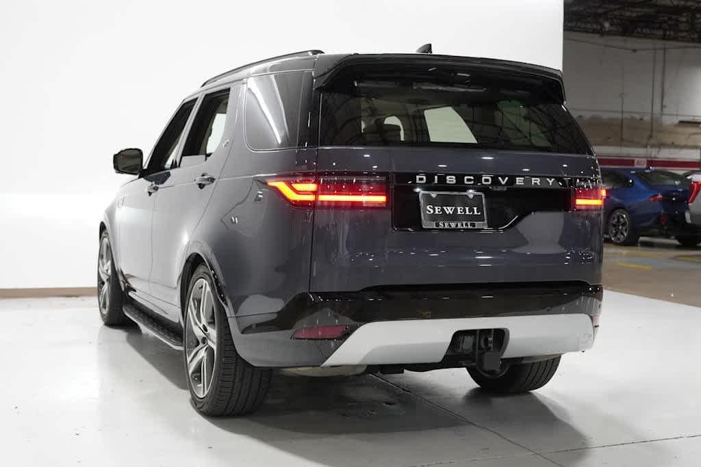 used 2025 Land Rover Discovery car, priced at $73,989