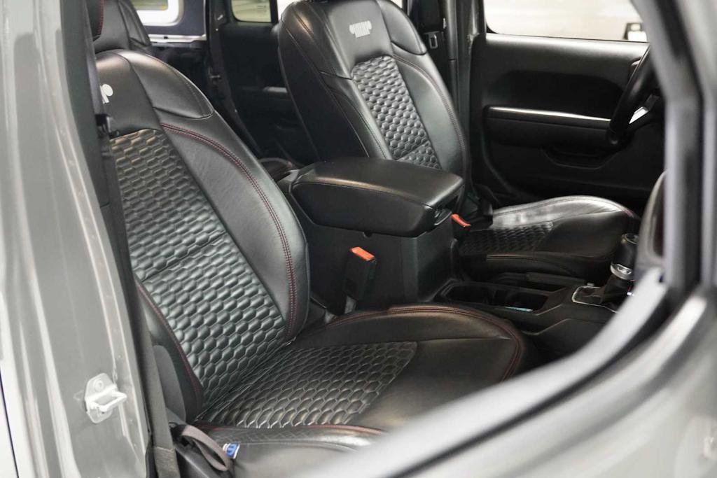 used 2021 Jeep Wrangler Unlimited car, priced at $29,989