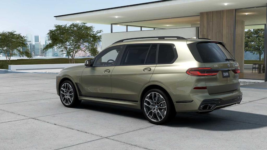 new 2026 BMW X7 car, priced at $128,365