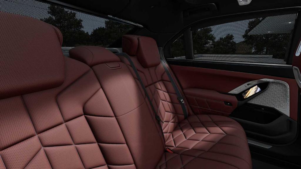 used 2025 BMW i7 car, priced at $133,219