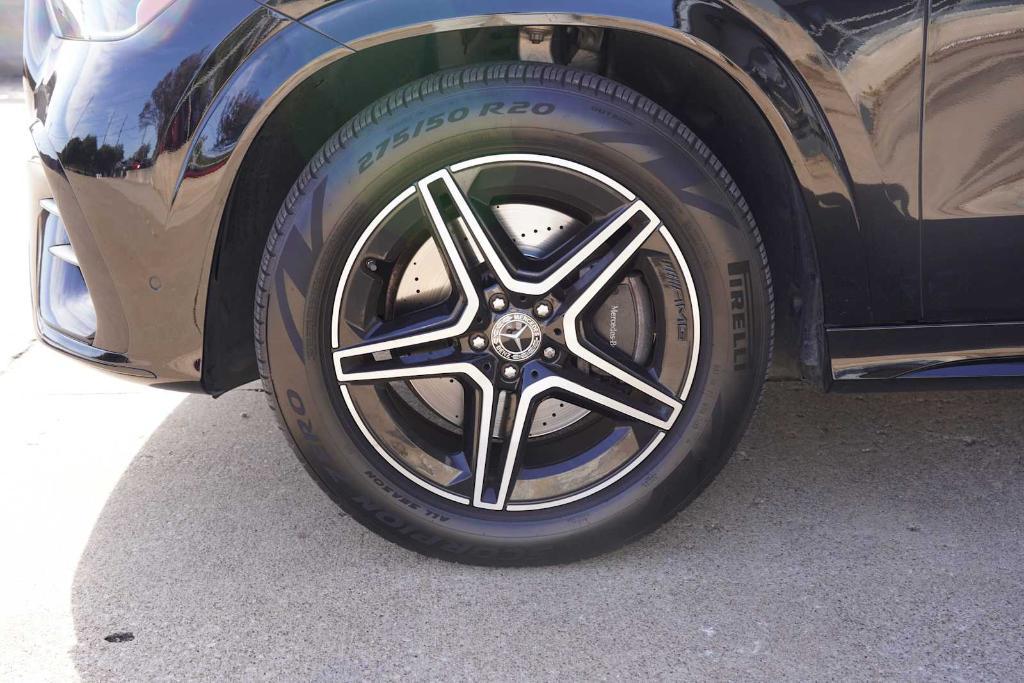 used 2024 Mercedes-Benz GLE 450 car, priced at $64,989