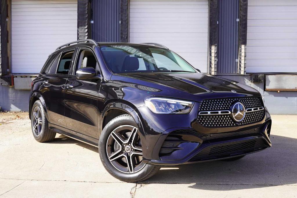 used 2024 Mercedes-Benz GLE 450 car, priced at $64,989
