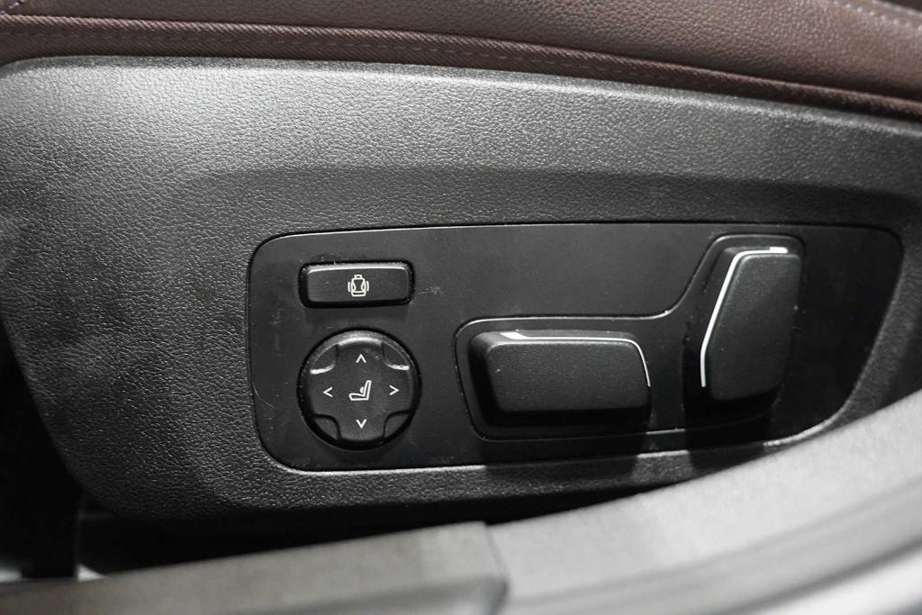 used 2025 BMW 330 car