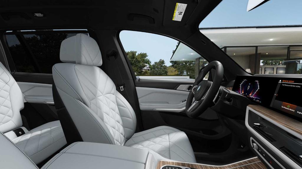 new 2026 BMW X7 car, priced at $103,465