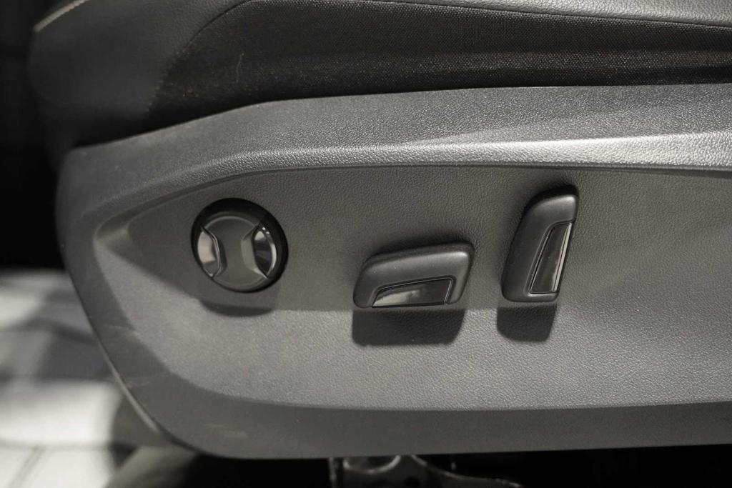 used 2024 Volkswagen Tiguan car, priced at $24,989