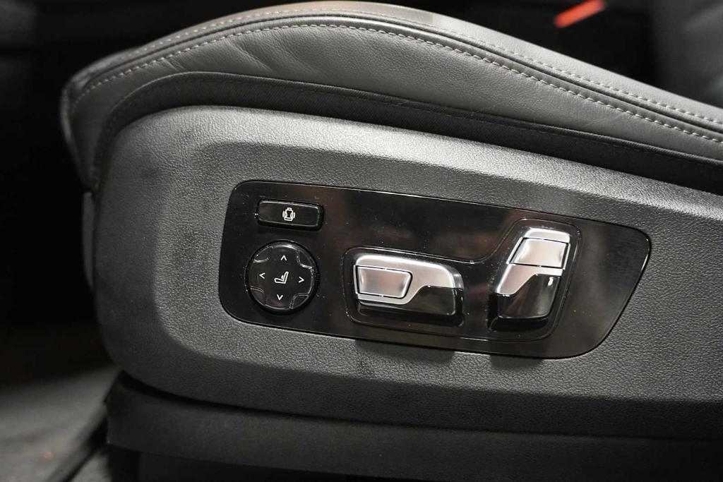 used 2026 BMW X6 car, priced at $72,986