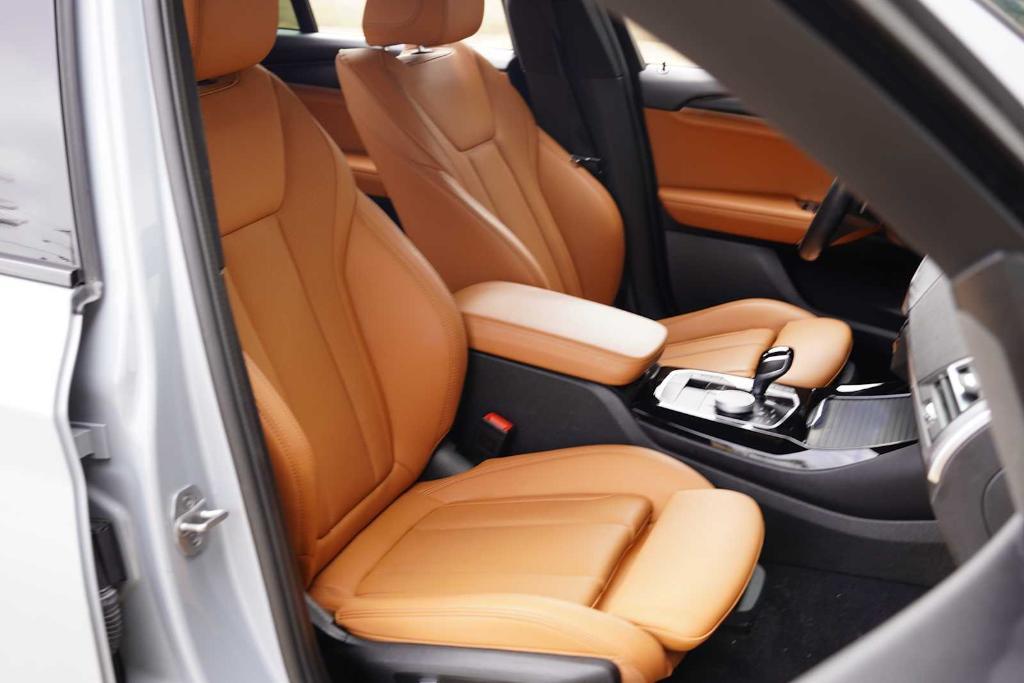 used 2023 BMW X3 car, priced at $35,988