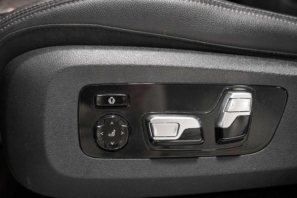 used 2020 BMW X5 car, priced at $30,989