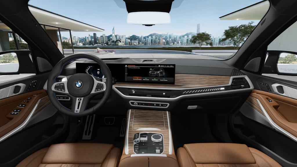 new 2026 BMW X7 car, priced at $130,165