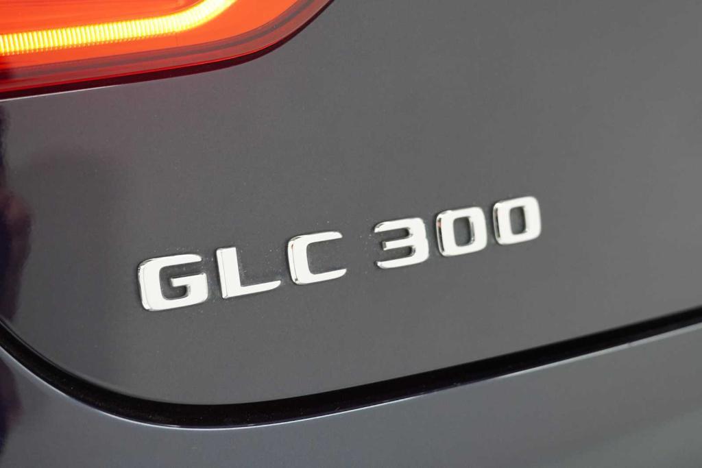 used 2017 Mercedes-Benz GLC 300 car, priced at $23,988