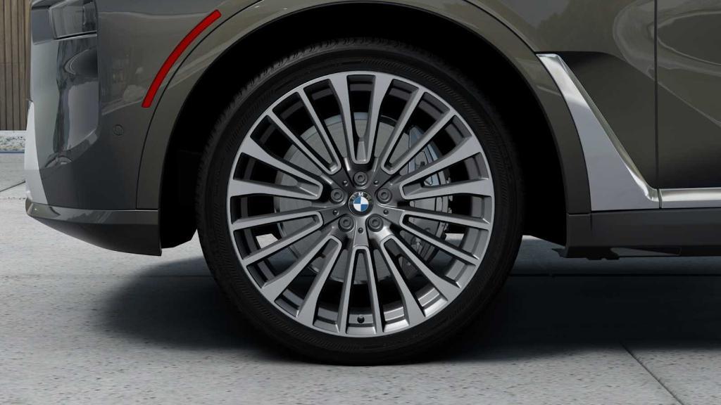 new 2026 BMW X7 car, priced at $104,625