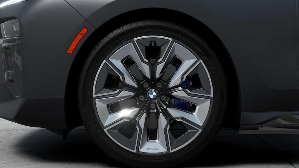 new 2025 BMW i7 car, priced at $162,325