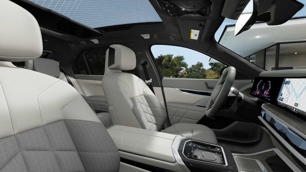 new 2025 BMW i7 car, priced at $162,325