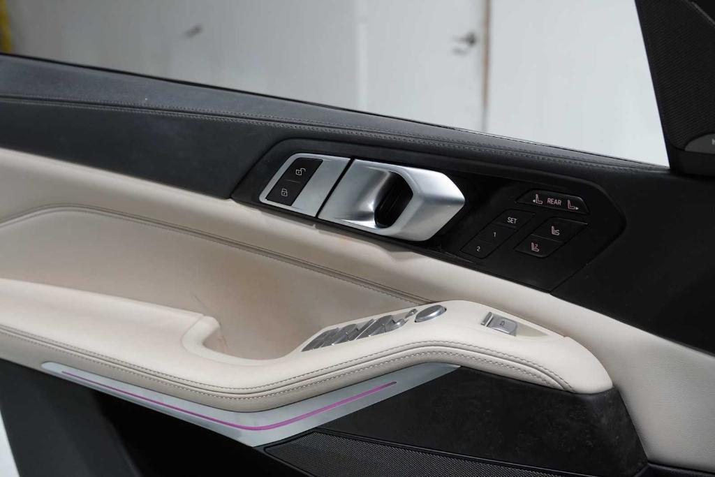 used 2023 BMW X7 car, priced at $62,989