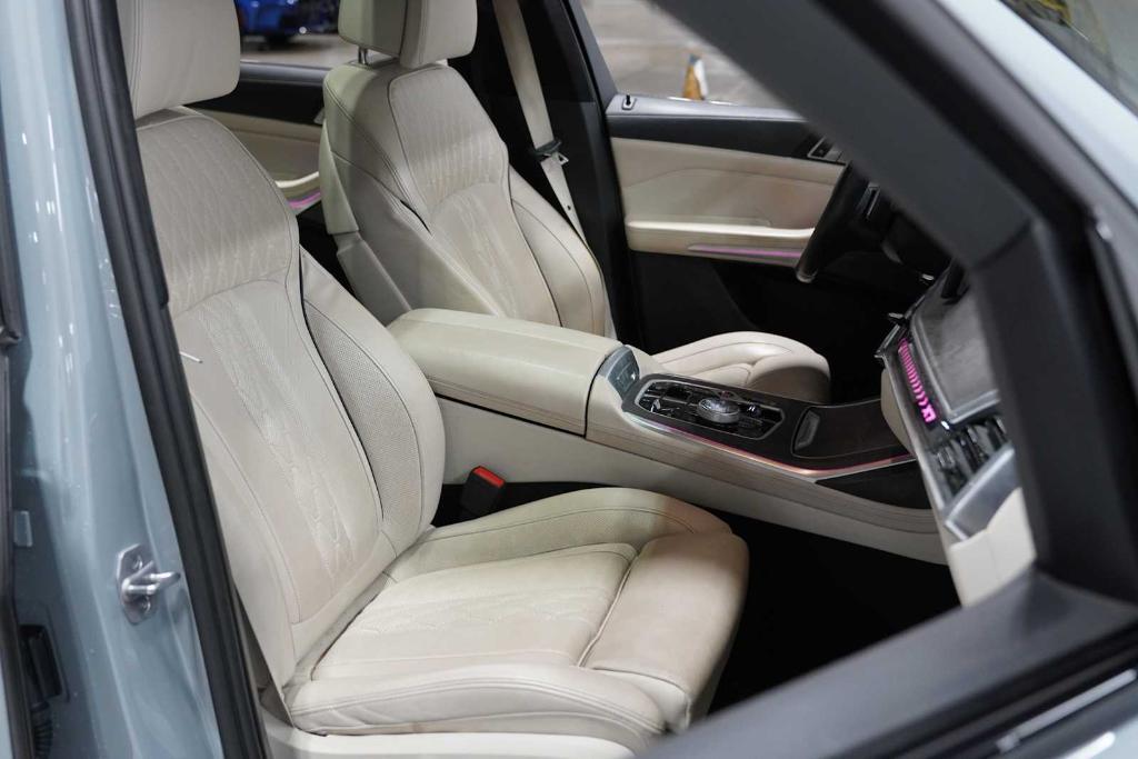 used 2023 BMW X7 car, priced at $62,989