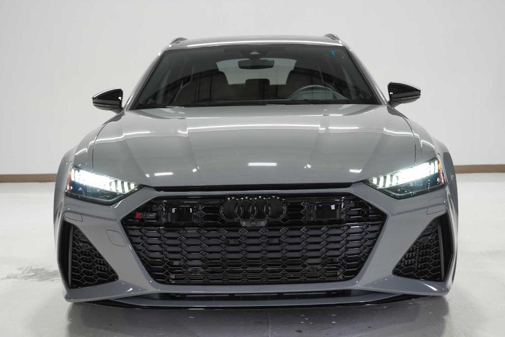 used 2025 Audi RS 6 Avant car, priced at $139,988