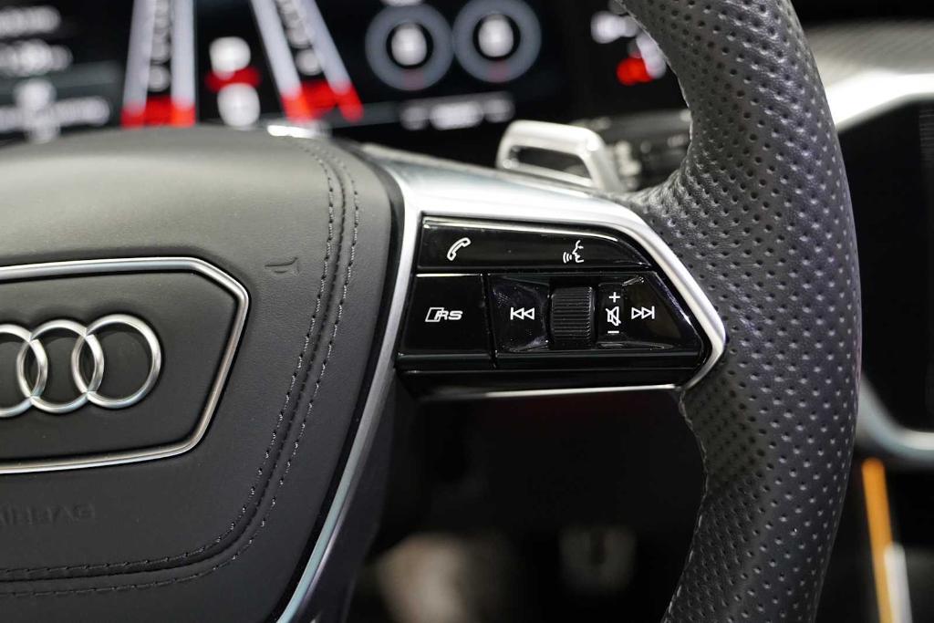 used 2025 Audi RS 6 Avant car, priced at $139,988