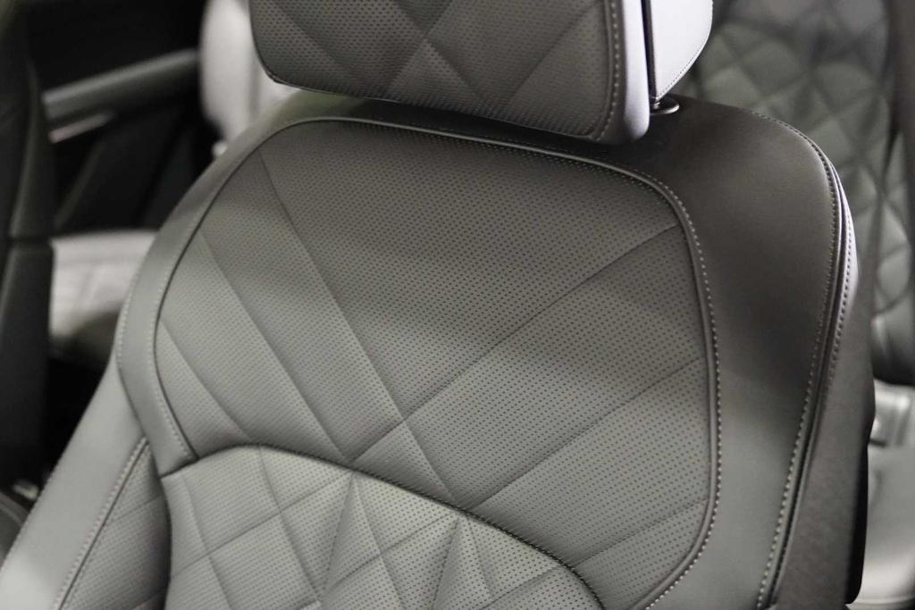 used 2026 BMW X7 car, priced at $82,987