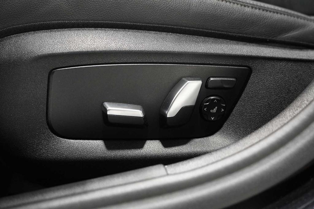 used 2022 BMW 530 car, priced at $33,988