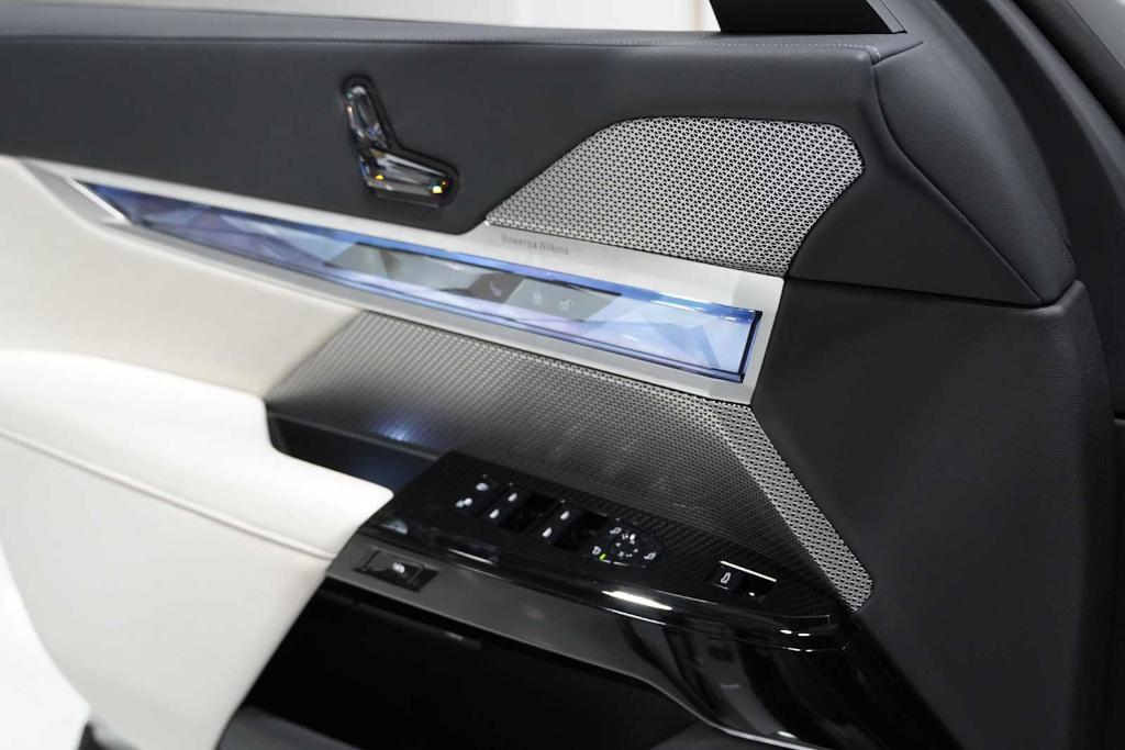 used 2025 BMW 760 car, priced at $103,984