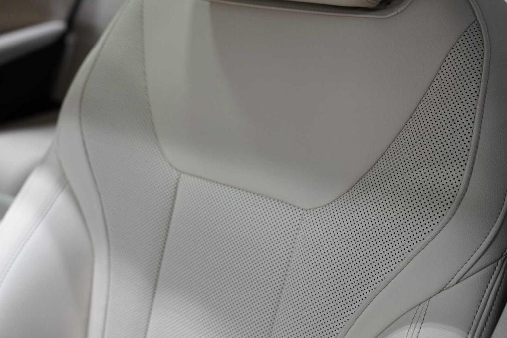 used 2022 BMW 330 car, priced at $26,987