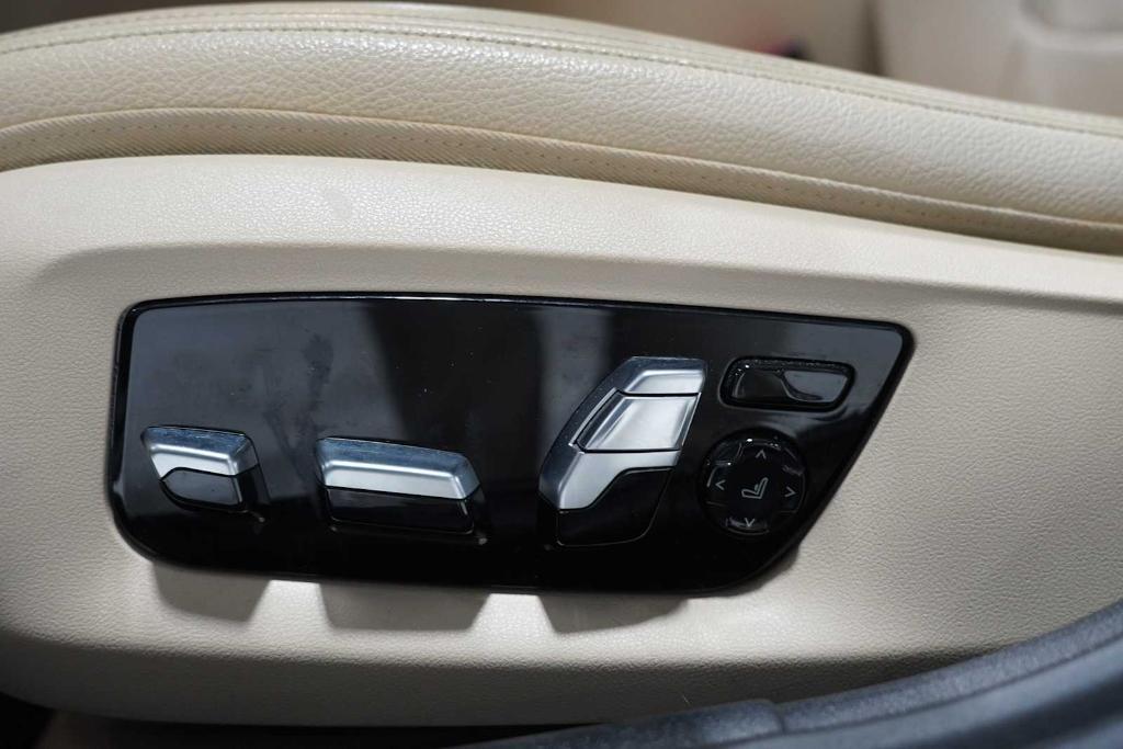 used 2020 BMW 530 car, priced at $27,988