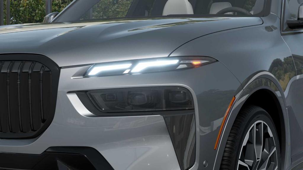 new 2026 BMW X7 car, priced at $104,650