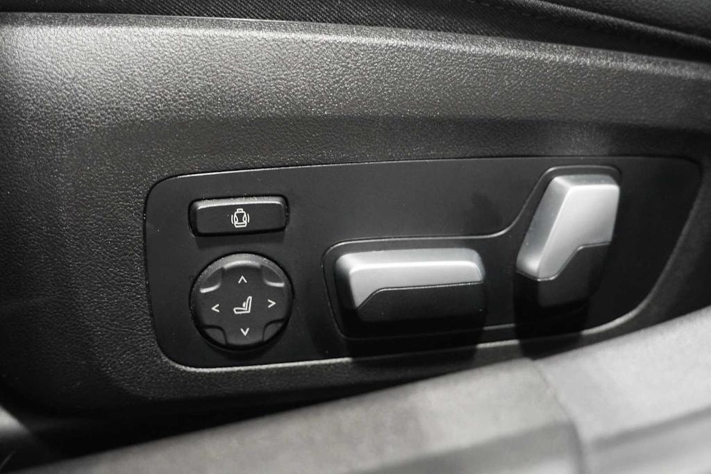 used 2023 BMW M340 car, priced at $53,987