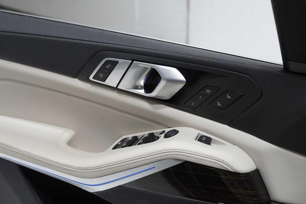 used 2020 BMW X5 car, priced at $29,987