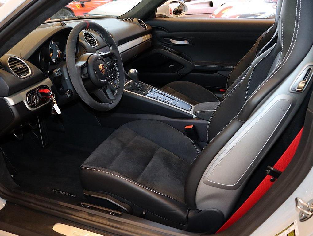 used 2020 Porsche 718 Cayman car, priced at $135,999