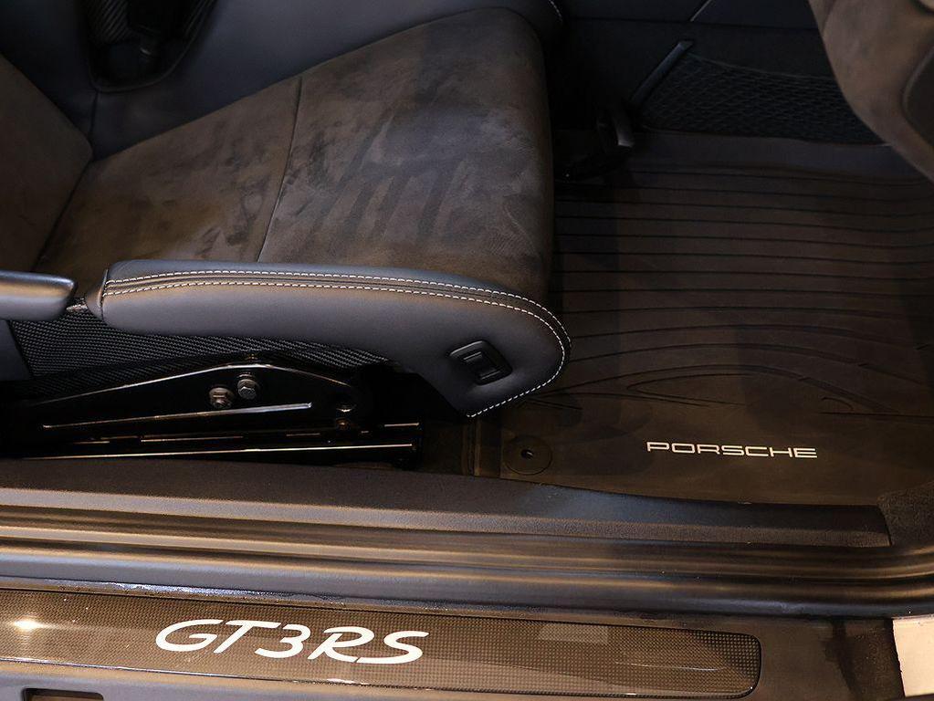 used 2016 Porsche 911 car, priced at $224,999