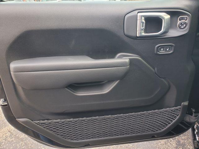 new 2026 Jeep Wrangler car, priced at $46,260