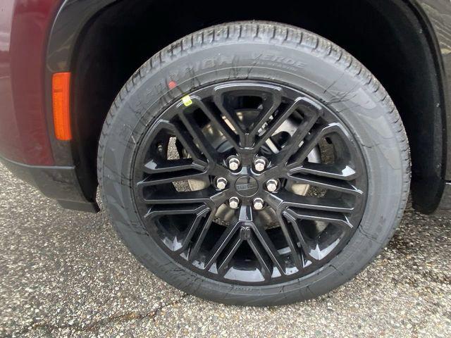 new 2024 Jeep Wagoneer L car, priced at $66,528