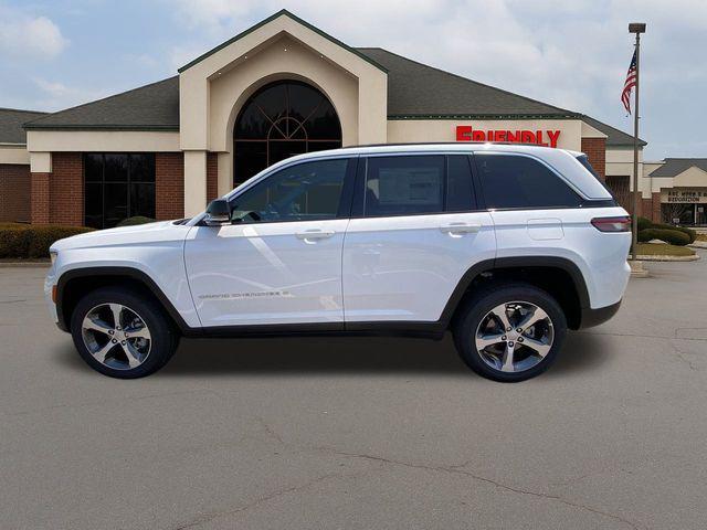 new 2025 Jeep Grand Cherokee car, priced at $47,242