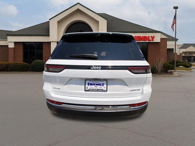 new 2025 Jeep Grand Cherokee car, priced at $47,242