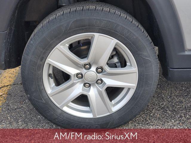 used 2022 Jeep Compass car, priced at $20,245