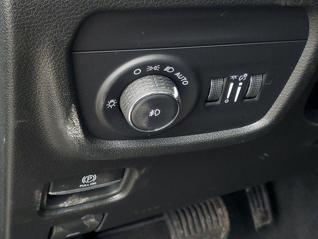 new 2026 Jeep Grand Cherokee car, priced at $42,373