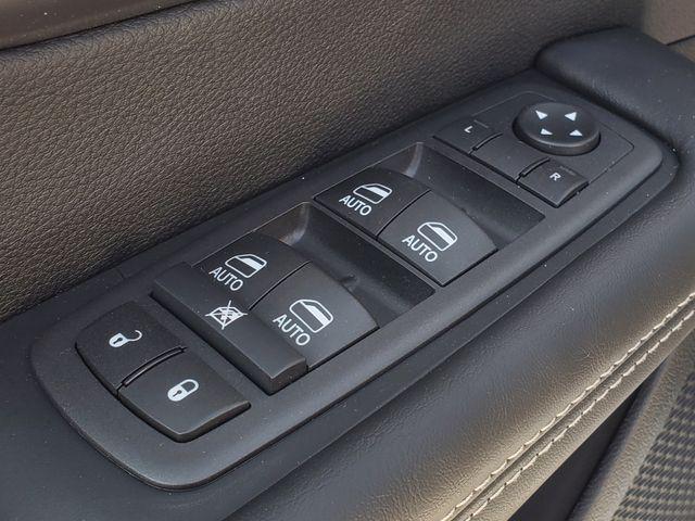 new 2026 Chrysler Pacifica car, priced at $39,514