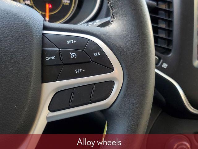 used 2022 Jeep Cherokee car, priced at $19,874