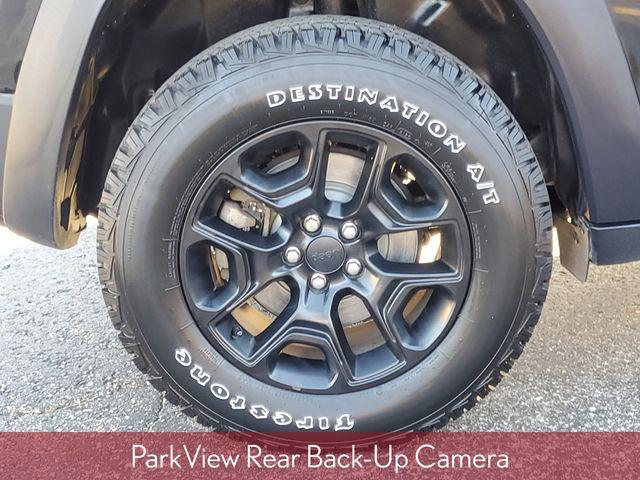 used 2022 Jeep Cherokee car, priced at $19,874