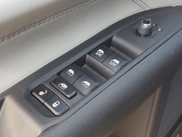 used 2023 Jeep Compass car, priced at $22,239