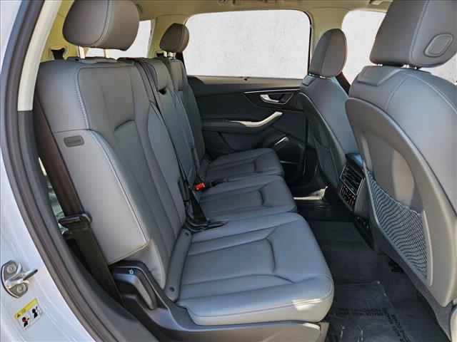 new 2026 Audi Q7 car, priced at $72,619